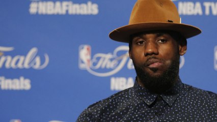 Manoloff: LeBron's Wait and See Approach