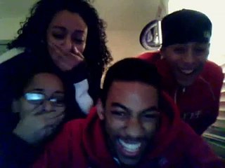 2 Girls 1 cup Reaction