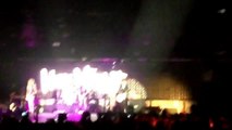 Hey Violet - Dancing With Myself (Wembley Arena, 13/6/15)