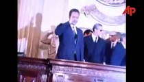 نميري في مجلس الشعب المصري في أول جلسة بعد إغتيال السادات
