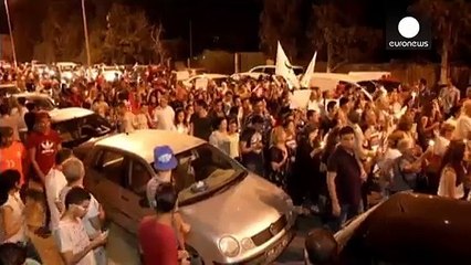 Tunus hükümeti radikal gruplara karşı etkisiz kalmakla suçlanıyor