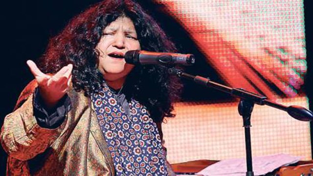 Aj Rang Hai Ri Maa Rang Hai Ri - Kalam Hazrat Ameer Khusro (R.A) - Abida Parveen