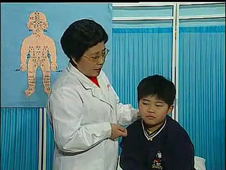 DIY 小儿常见病推拿疗法 (29) 治疗感冒兼夹症