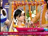 Mayun Pe Dulhan ko kis tarah tayar hona chahiye or uski maa or behn ashwariya ko copy na kare