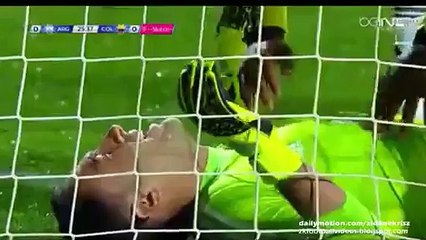 Incroyable parade d'Ospina face à Messi (Argentine v. Colombie 2015)