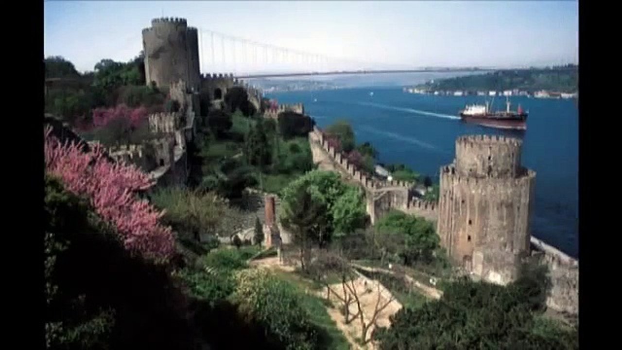 لعبر على تركيا للسفروالحجز الى 00905370100700