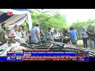 Ribuan Selang Karet Elpiji Merek Kita Dimusnahkan