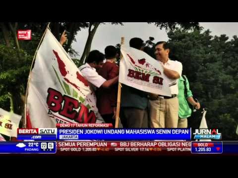Luhut Temui Demonstran di Depan Istana Negara