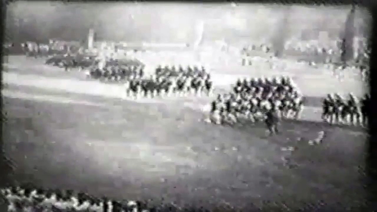 Deutsche Tonwochenschau 1933 8.2