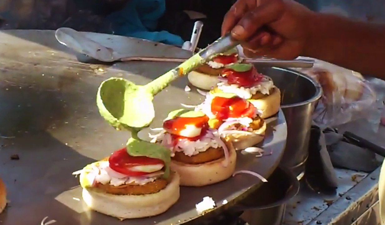Big Burger - Indian Street Food | Spicy Food | Popular Indian Food Fatafat