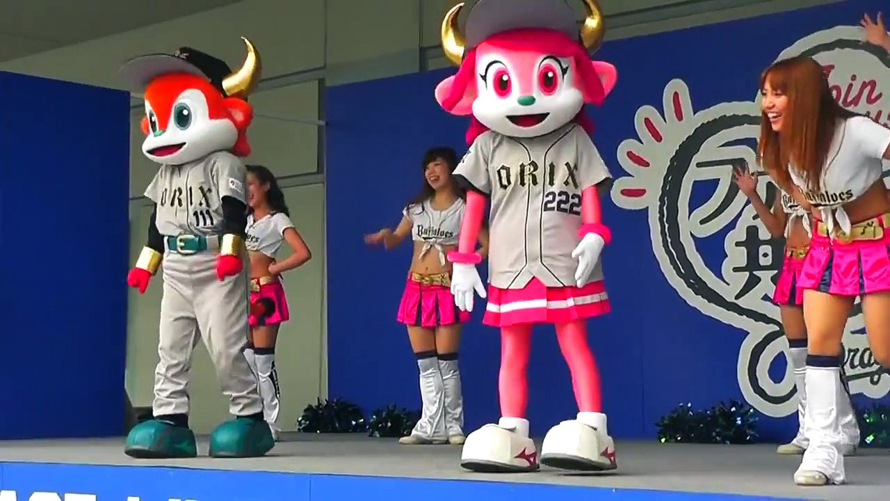 バファローベル　ネコニャンダンス　ねこにゃんにゃんにゃんいぬわんわんお