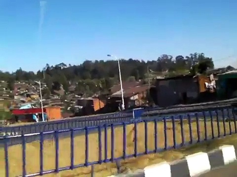 Ethiopia: Drinve in Addis Ababa 1 アジスアベバ 1