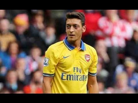 Arsenal FC 1 West Brom 1 - Mesut Ozil Takes Time To Meet Fans - ArsenalFanTV.com
