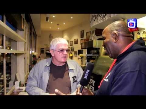 Napoli Hooligans Attack Arsenal Fans at The Piebury Corner? - What Really Happened.