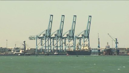 الاقتصاد والناس- لماذا يدفع المواطن العربي الضرائب؟