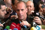 Eurogrupo discute sin Varoufakis el plan B griego