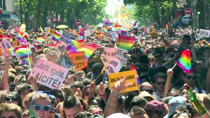 Marche des fiertés samedi à Paris