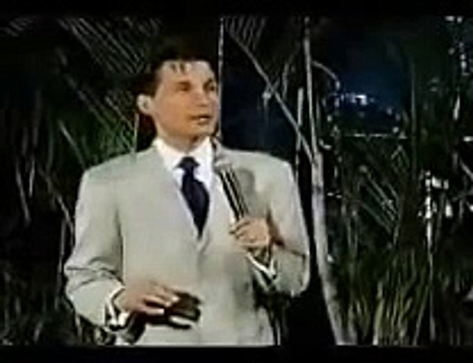 El Pastor Cash Luna cuenta su testimonio 2.6