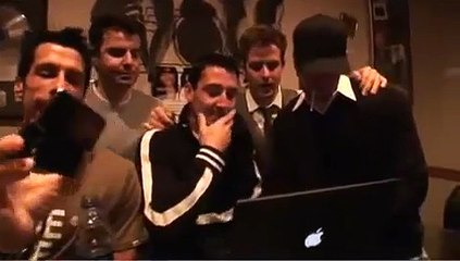NKOTB watch "two girls one cup"