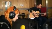 Paramore Use Somebody - Kings Of Leon Cover Live Lounge [PARAMORE ACTUALIDAD]
