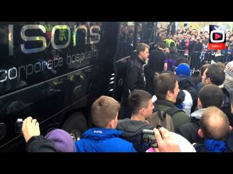 Arsenal - Fan Cam - Arsenal Team arriving at the match Amex Stadium - Arsenalfantv.com