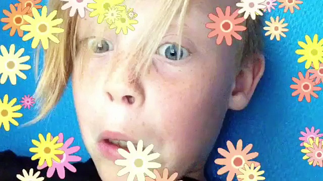 Elsker søde folk der ikke kaler mig bøsse og grim der er ingen der er grimme alle er som de er