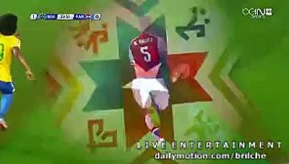 Willian vs Bruno Valdez | Brazil vs Paraguay 1-0 Copa America 2015