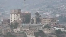الحوثيون وقوات صالح يقصفون مناطق بتعز
