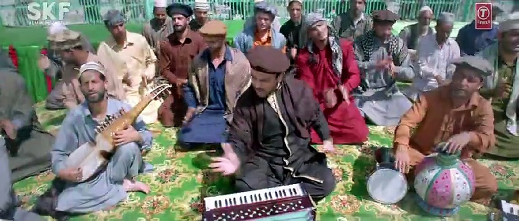 'Bhar Do Jholi Meri' VIDEO Song - Adnan Sami | Bajrangi Bhaijaan | Salman Khan