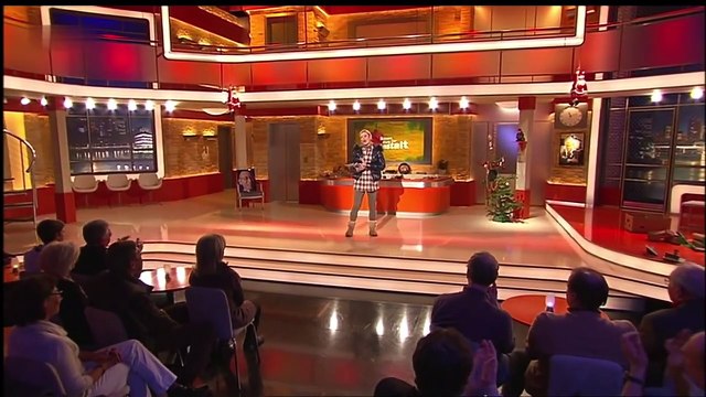 Monika Gruber in der Anstalt (2)