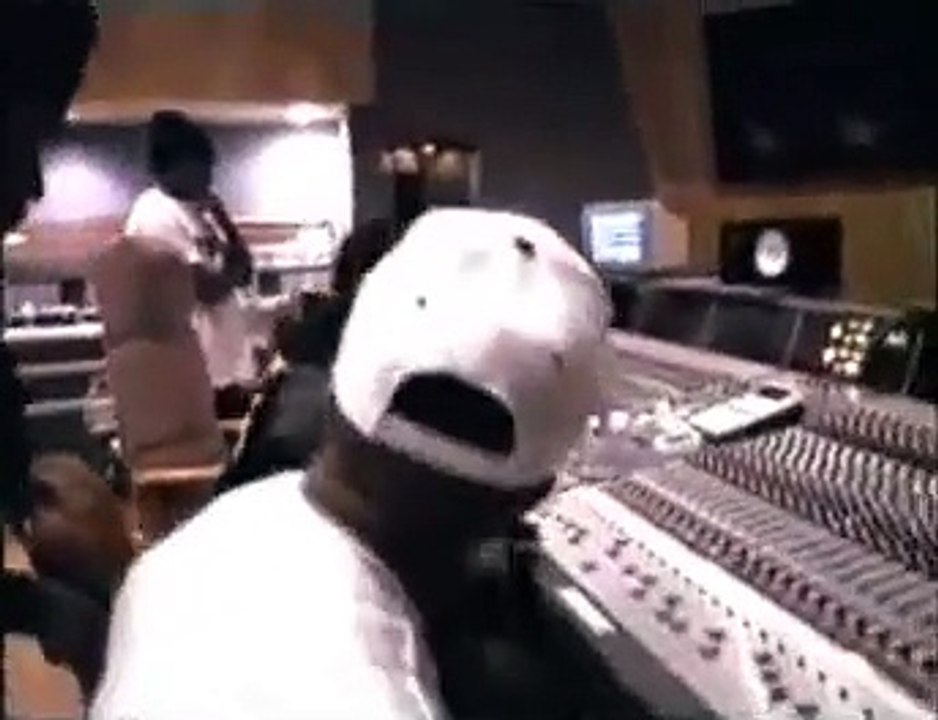Ice T - Microphone Contract