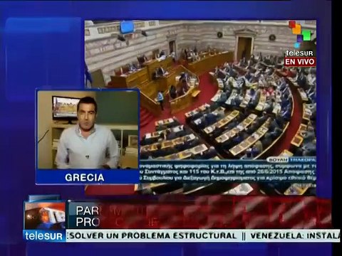 Parlamento de Grecia respalda referéndum propuesto por Alexis Tsipras