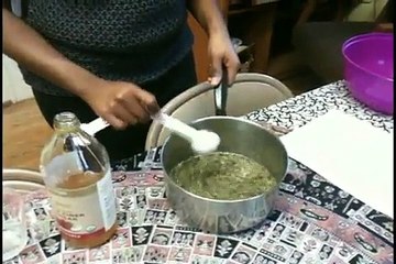 Make your own herbal hair conditioner