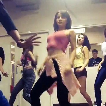 Beautiful Sexy Dance From Thailand l Beautiful Thailand Girl Sexy Dance