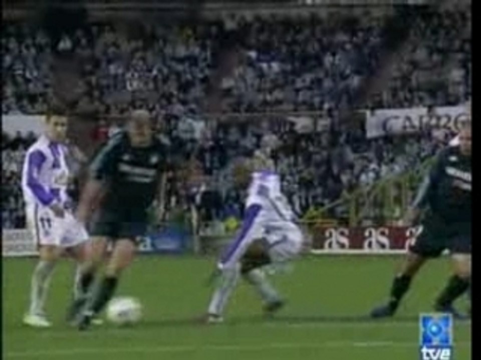 Zidane rate le but du siècle!
