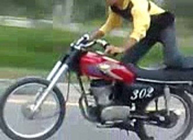 Arslan bhai  wheeling-001 on meri road