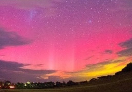 How to Capture the Perfect Shot of Aurora Australis