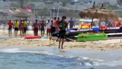 الفيديو، صور إرهابي سوسة يتجول على الشاطىء قبل ارتكابه للمجزرة