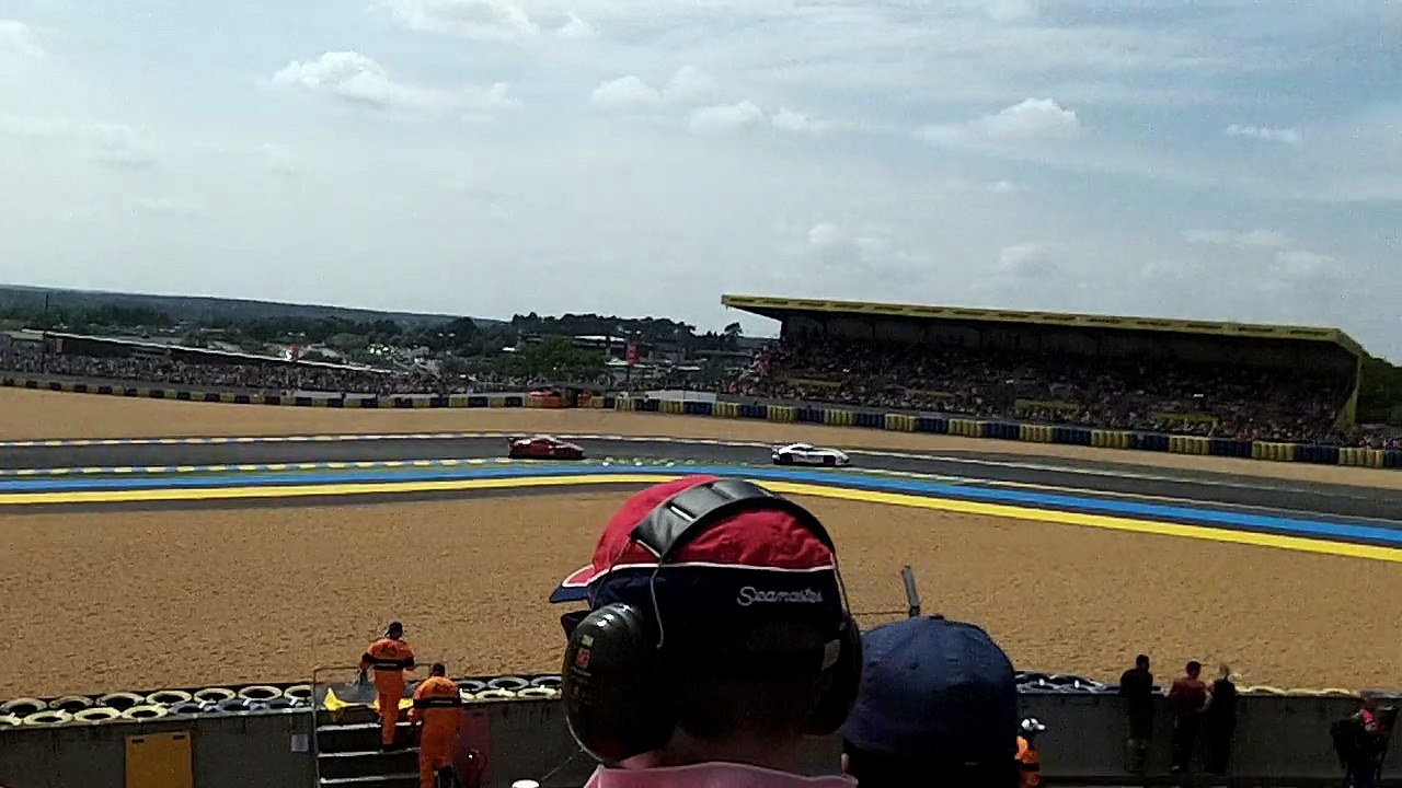 24 h lemans 2015 tribune audi
