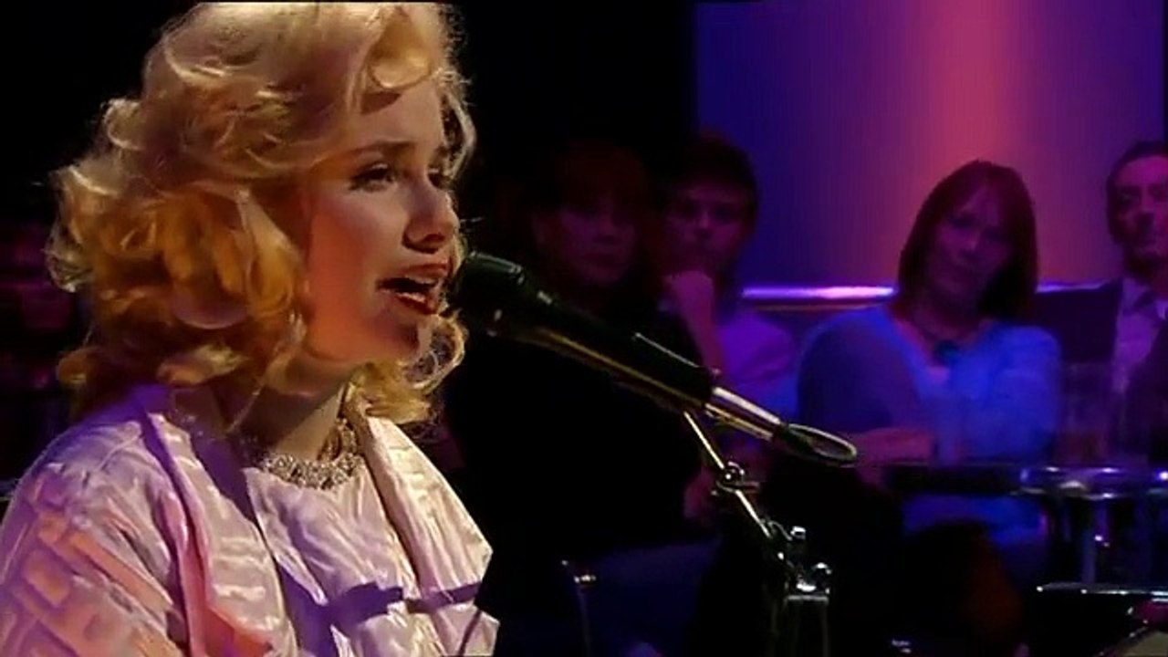 Nellie McKay - Ding Dong on Jools Holland