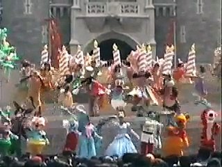 Viva! Magic ４／４ -Tokyo Disneyland 15th Anniversary Castle Show-