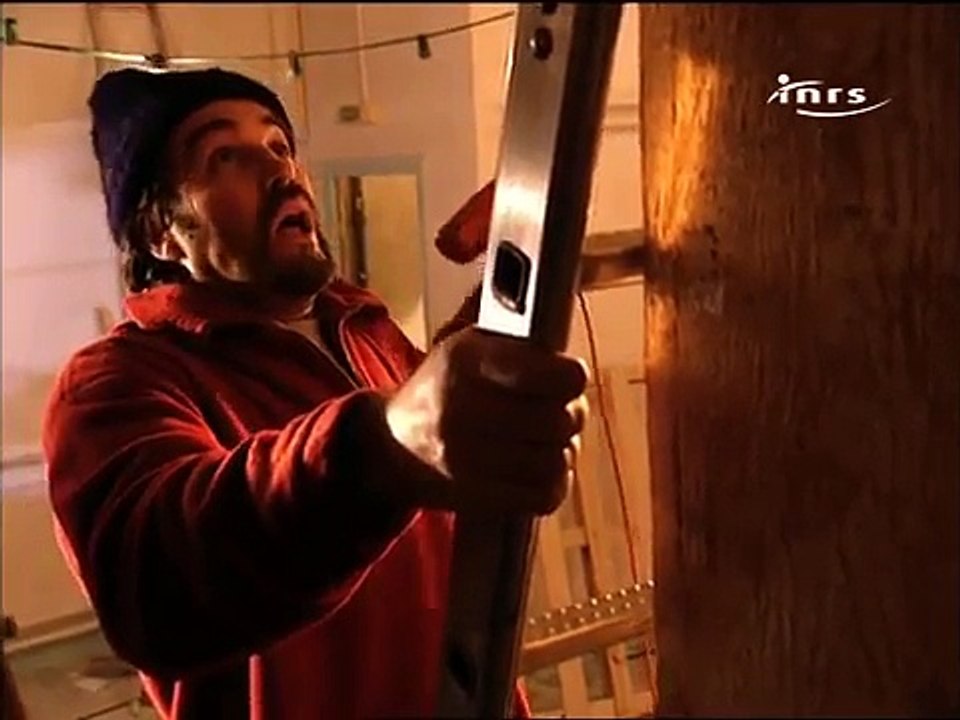 Attention ! Basse tension [Film complet]