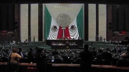 Partidos políticos obligados a reservar candidaturas para mujeres