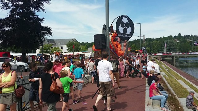 La foule pour la fête de la Vire 2015 à Saint-Lô