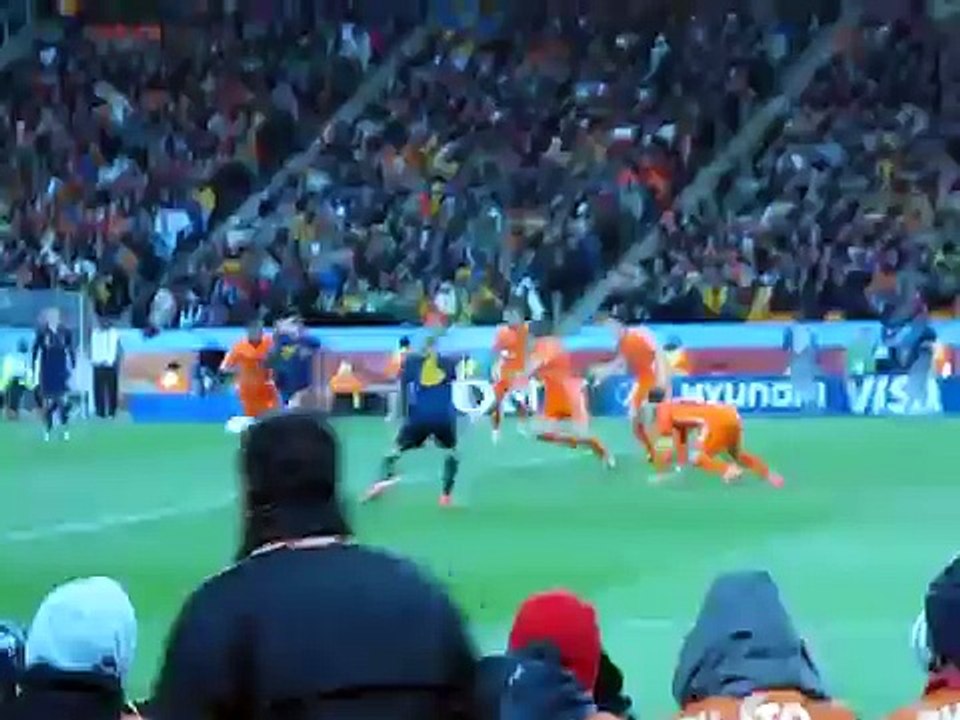 World Cup Final 2010: GOAL by Iniesta!