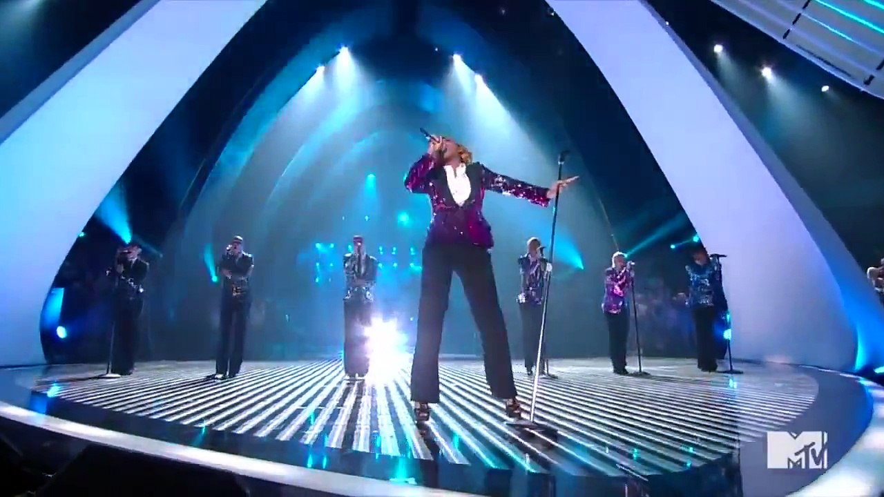 Beyoncé -  Love On Top - Vma's 2011