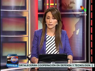 Miles de tunecinos marchan en rechazo al terrorismo