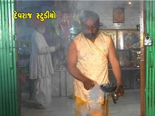 Ramapeer Ni Aarti - Top Gujarati Devotional