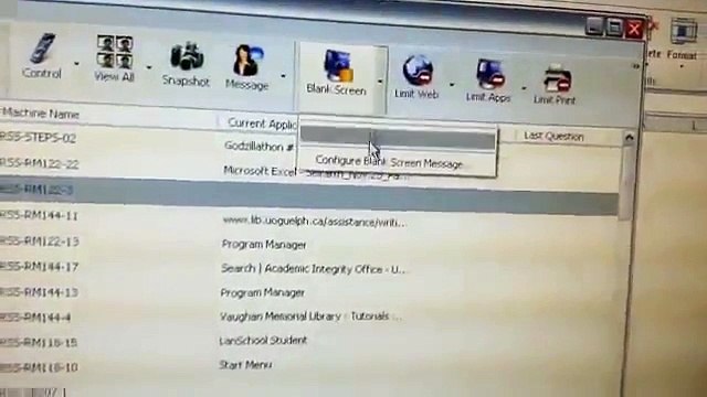 Here's Me Hacking Kids Computers At School {Controlling, Blanking Screens etc }