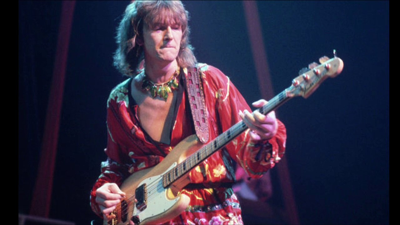 TRIBUTE TO CHRIS SQUIRE